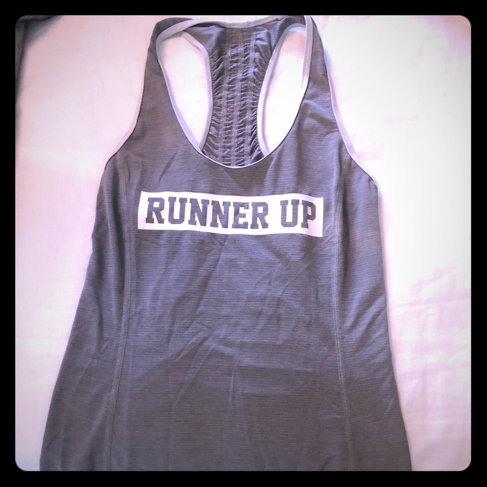 Lululemon running top